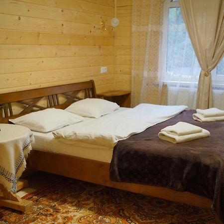 Садиба Nad Prutom Yaremche Bagian luar foto