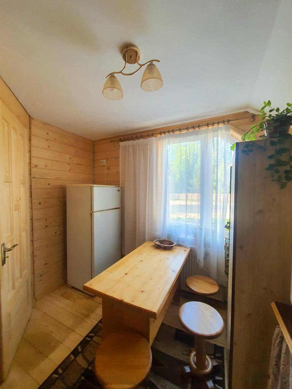 Садиба Nad Prutom Yaremche Bagian luar foto