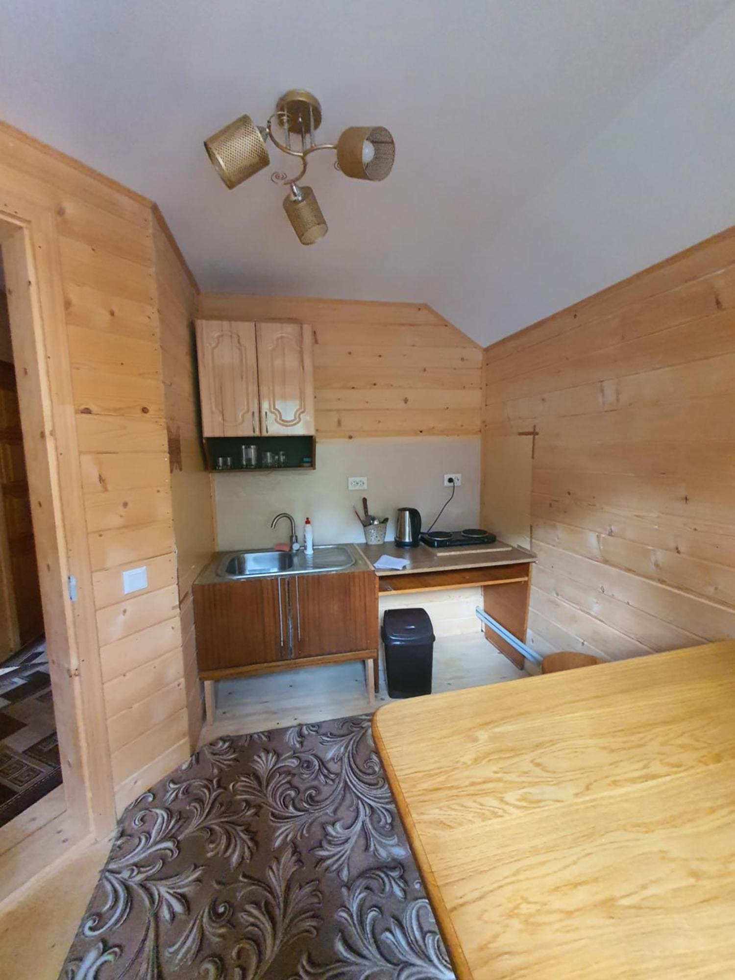 Садиба Nad Prutom Yaremche Bagian luar foto