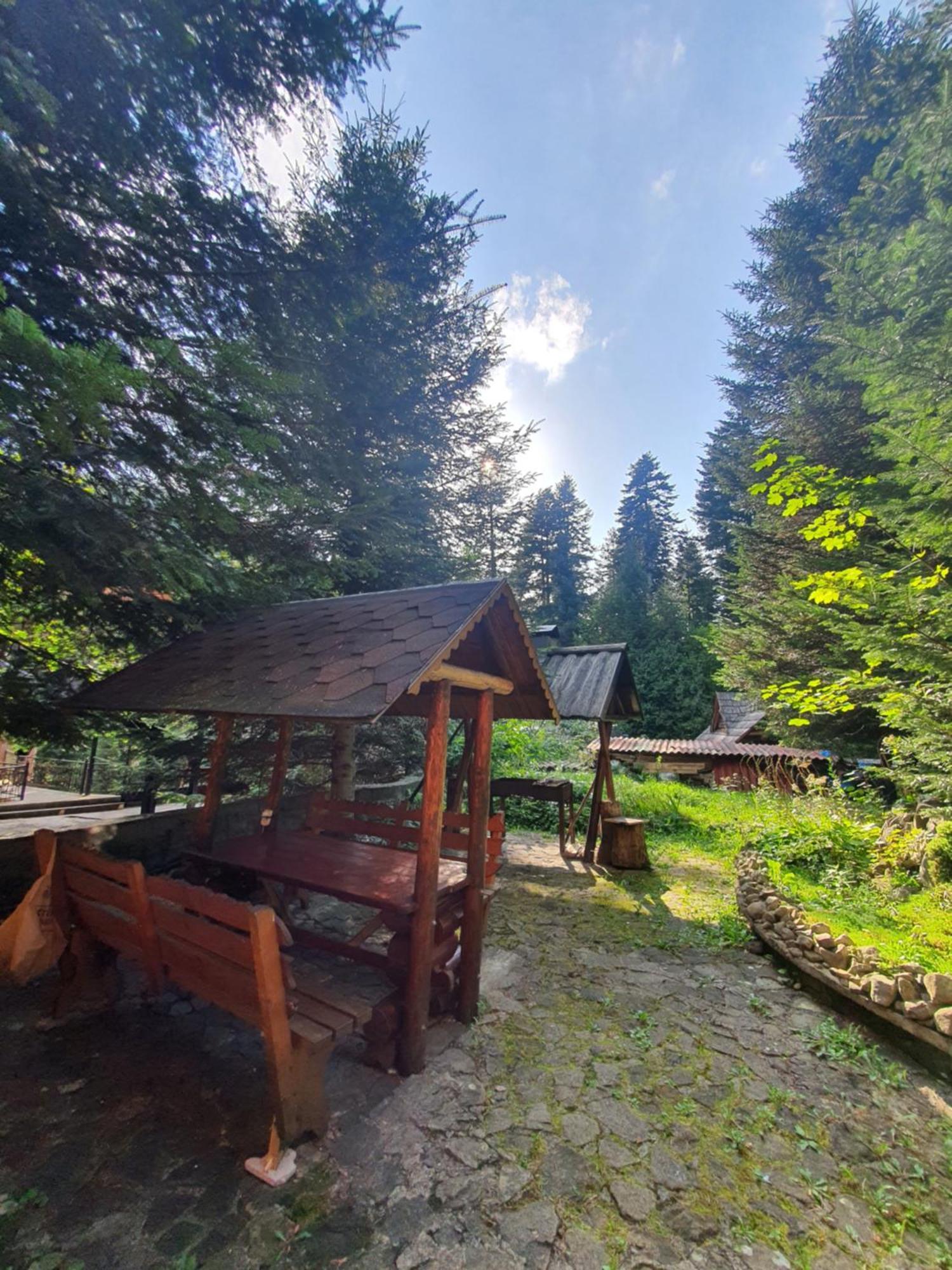 Садиба Nad Prutom Yaremche Bagian luar foto